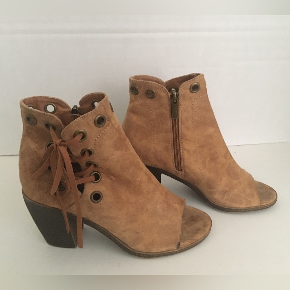 93 Vintage Womens Sz 7.5 M Ankle Open Toe Boots Faux Sueded Tan Side Zip